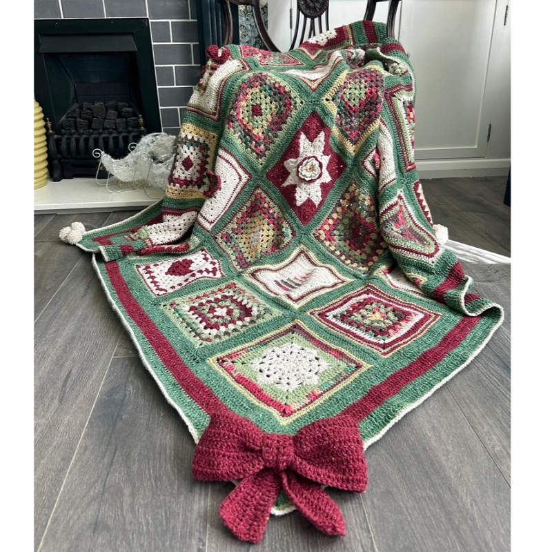 Victorian Christmas Blanket