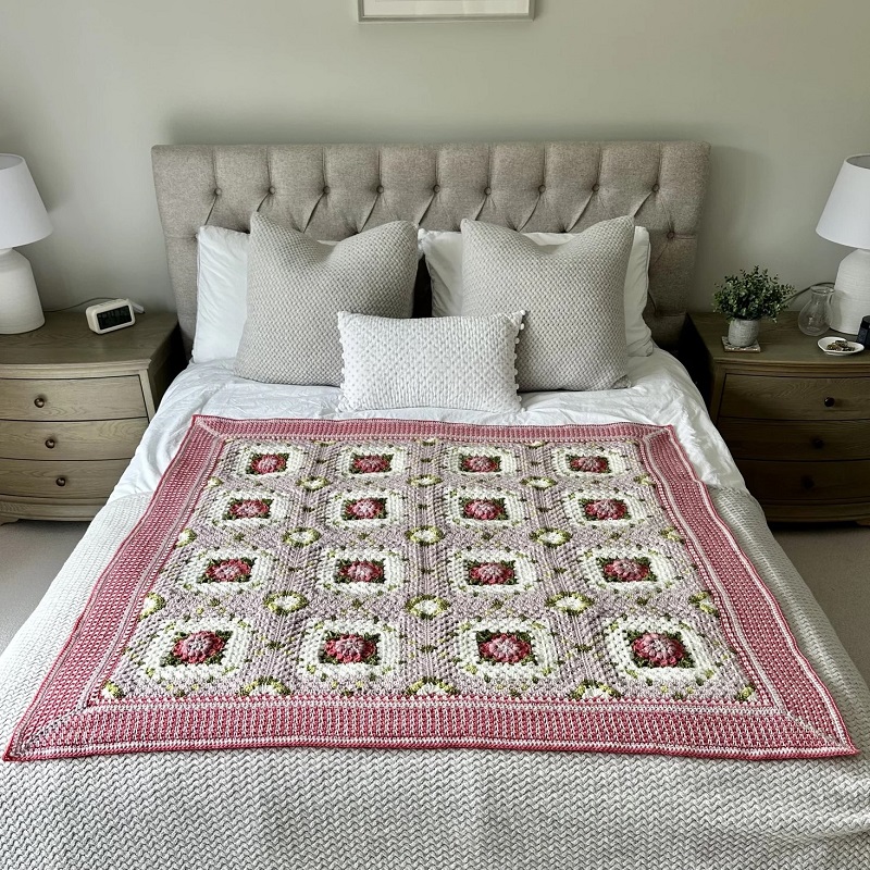 Trellis Blanket Pink